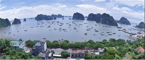 Chùm ảnh tuyệt đẹp về Hạ Long