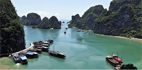 Chùm ảnh tuyệt đẹp về Hạ Long