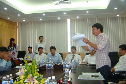 Đấu giá mua căn hộ: Đầu không xuôi, đuôi vẫn lọt