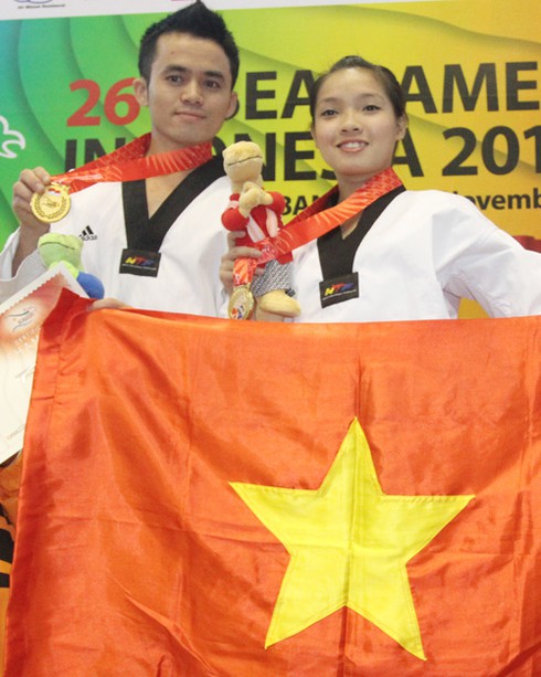 Taekwondo và Canoeing giúp Việt Nam có HCV đầu tiên
