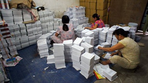 Hà Nội: Phát hiện sào huyệt in lậu sách số lượng lớn