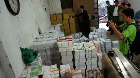 Hà Nội: Phát hiện sào huyệt in lậu sách số lượng lớn