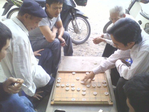 `Độ` cờ tướng - cờ bạc biến tướng vỉa hè