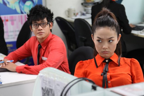 Huy Khánh thành “con nợ” của Minh Hằng