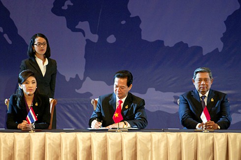 Tăng cường hợp tác ASEAN trong các vấn đề toàn cầu