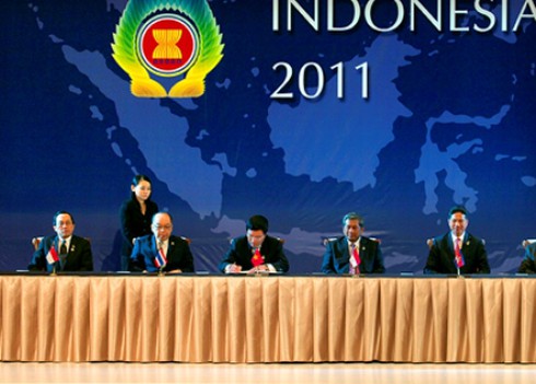 Tăng cường hợp tác ASEAN trong các vấn đề toàn cầu