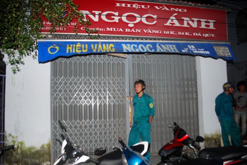 Đà Nẵng: Giả dạng sinh viên cướp tiệm vàng