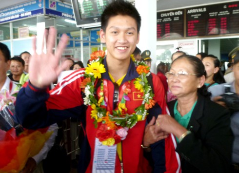 Đà Nẵng đón các “chiến binh” SEA Games 26 ca khúc khải hoàn