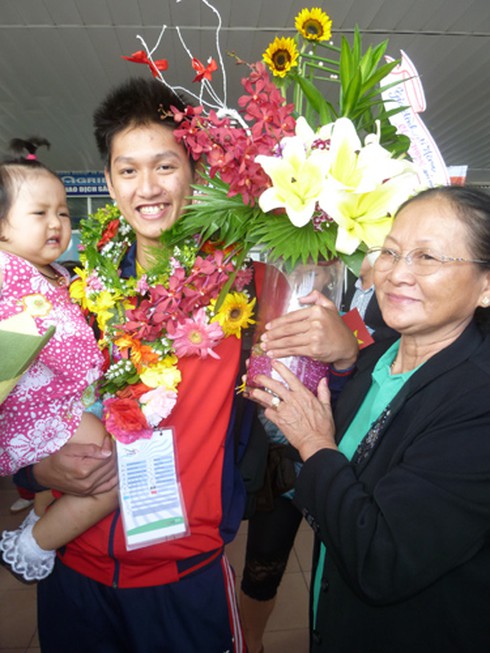 Đà Nẵng đón các “chiến binh” SEA Games 26 ca khúc khải hoàn