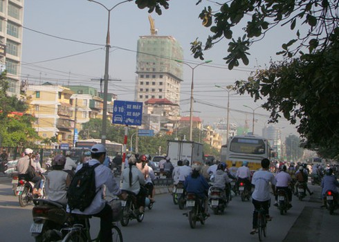 24 tỷ đồng phân làn, giao thông hết lộn xộn?