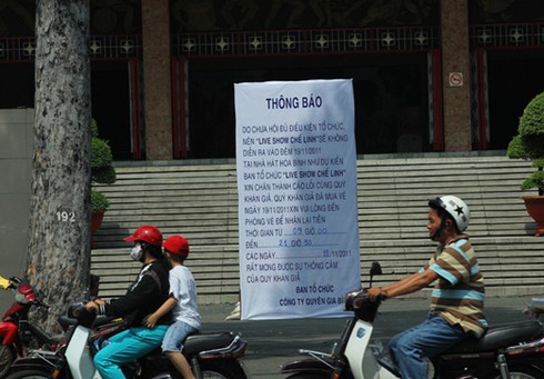 Liveshow Chế Linh không diễn ra vào đêm nay