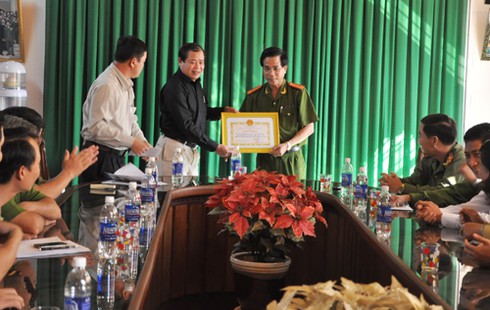 Đà Nẵng: Khởi tố bắt tạm giam hai kẻ cướp tiệm vàng