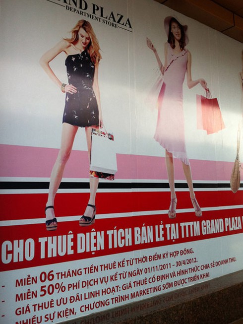 `Thiên đường mua sắm` vắng tanh