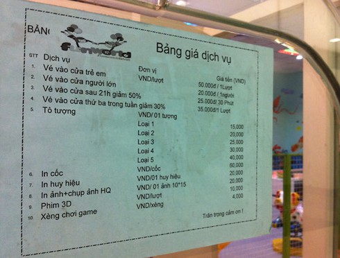 `Thiên đường mua sắm` vắng tanh