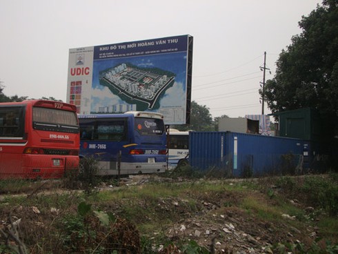 Loạt dự án chiếm đất vàng, bỏ hoang giữa Hà Nội
