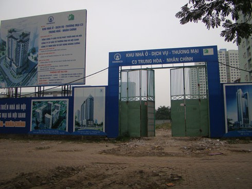 Loạt dự án chiếm đất vàng, bỏ hoang giữa Hà Nội