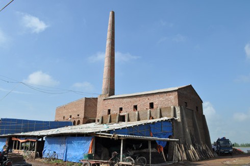 Những 'thánh đường' ngút khói ở Nam Định