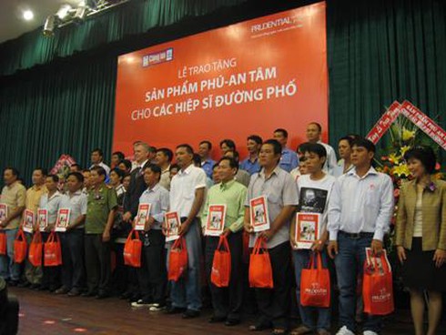 100 hiệp sĩ đường phố được nhận bảo hiểm bảo vệ