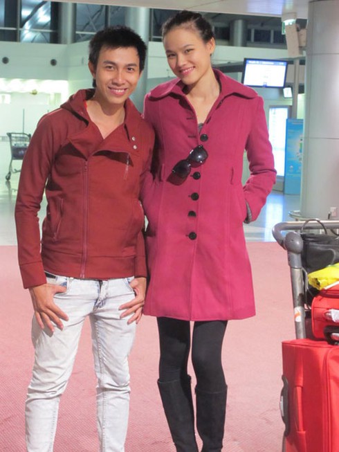 Sau ồn ào, Tuyết Lan tươi tắn lên đường