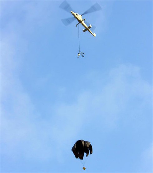 Trực thăng vận tải không người lái đầu tiên ra trận