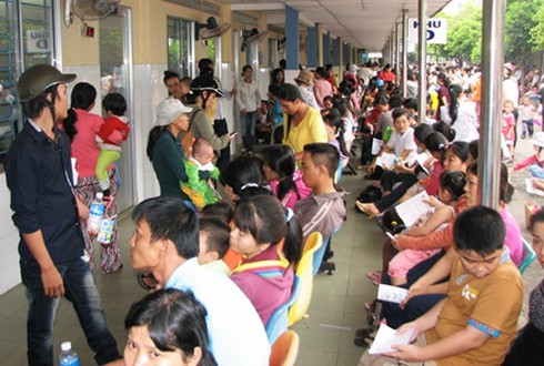 Giải quyết quá tải cho 6 bệnh viện lớn