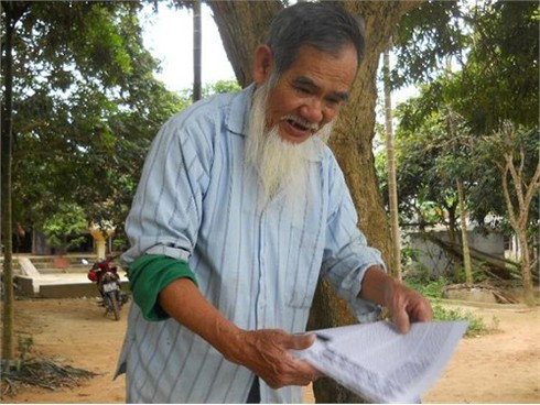 Bỗng sáng mắt sau 40 năm mù lòa