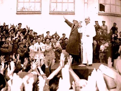 Đề nghị sửa tên phiên âm tiếng Việt luật sư Loseby