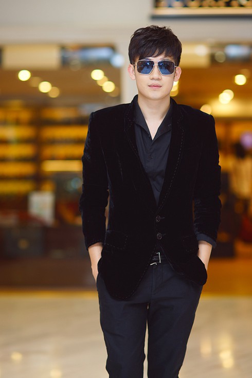 Mr Đàm vẫn không `đánh bại` được Đan Trường