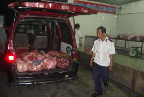 TP.HCM: Hàng tấn thịt bẩn tuồn vào mỗi ngày
