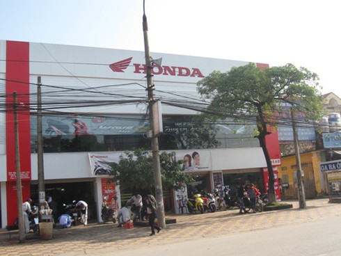 Đại lý bán xe Honda bị nổ nói gì?