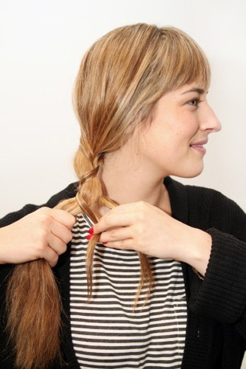 2 kiểu tóc tết đẹp cho mùa đông