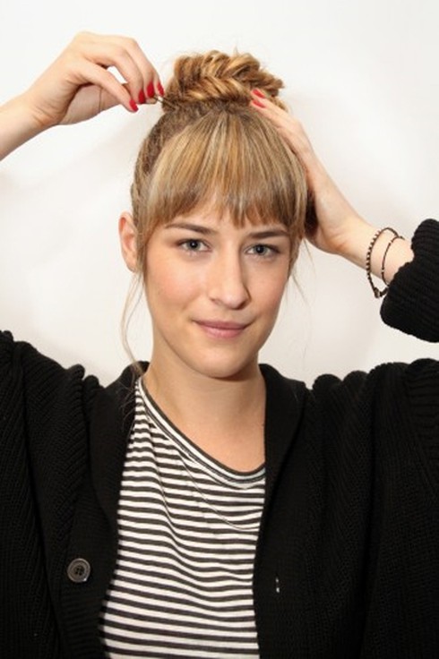 2 kiểu tóc tết đẹp cho mùa đông