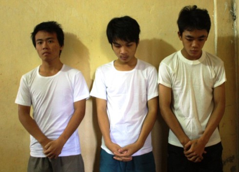 Bắt giữ 14 tên cướp “nhí`