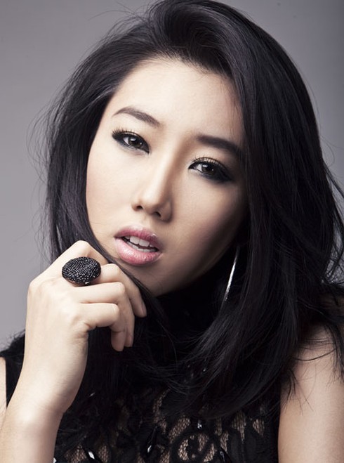 Lê Huỳnh Thúy Ngân thi Nữ hoàng Du lịch quốc tế