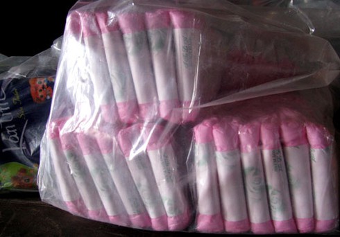 Tràn lan băng vệ sinh gây vô sinh