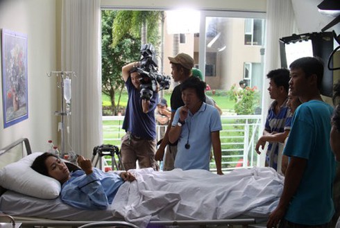 Tường Vy không trang điểm khi đóng Lệ phí tình yêu