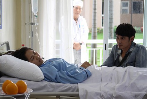 Tường Vy không trang điểm khi đóng Lệ phí tình yêu