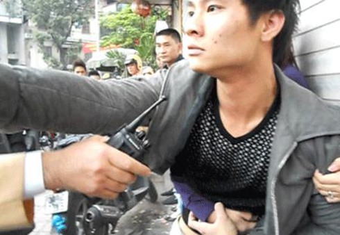 Tàng trữ thuốc lắc vẫn hất hàm thách đố CSGT