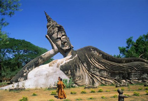 Ồ ạt đặt tour xuất ngoại Tết