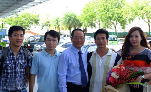 Hình ảnh đầu tiên về thủy thủ tàu Vinalines Queen sống sót