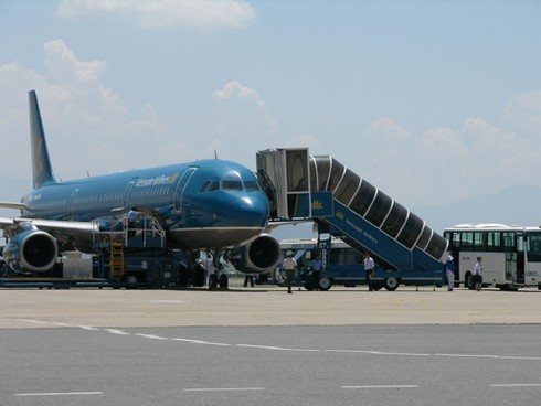 Máy bay Air Mêkông hạ cánh khẩn nguy xuống sân bay Đà Nẵng