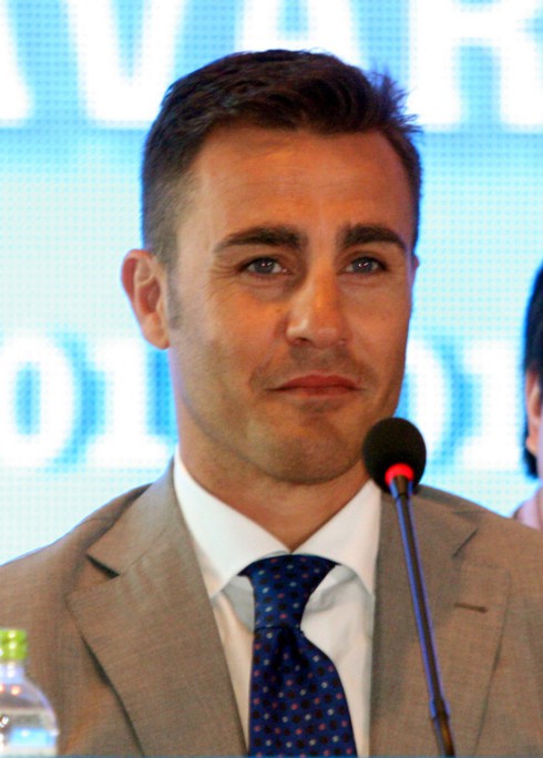 Cannavaro: 'Biết đâu một ngày nào đó sẽ làm việc tại VN'