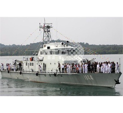 Hình ảnh quân tình nguyện Việt Nam giúp Campuchia thoát họa diệt chủng