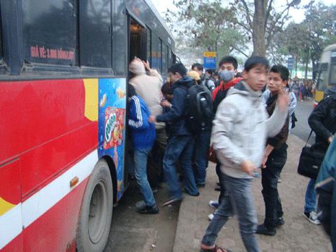 Tăng lượt, tuyến buýt khi đổi giờ học, giờ làm