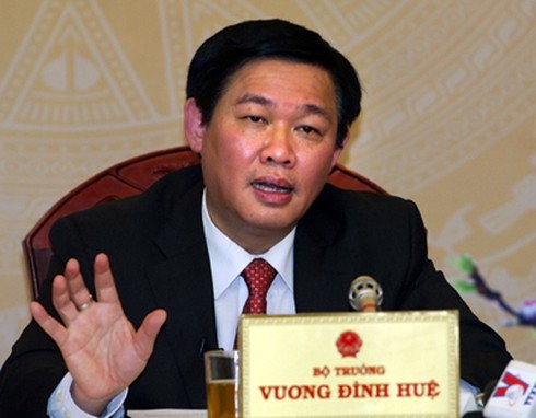 Bộ trưởng Tài chính: `Điều hành xăng dầu không có chuyện xin – cho`