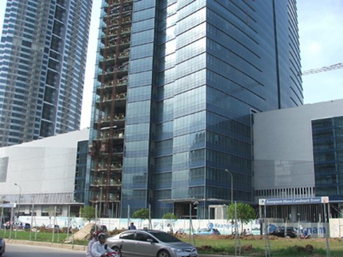 Sợ dân biểu tình, chiều nay Keangnam không dám cắt thêm thang máy?