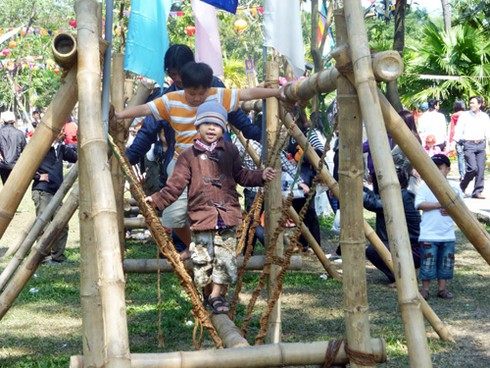 Đà Nẵng tràn ngập sắc xuân