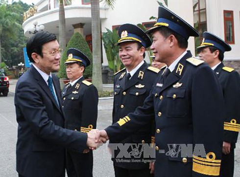 Chủ tịch nước thăm, chúc Tết Quân chủng Hải quân