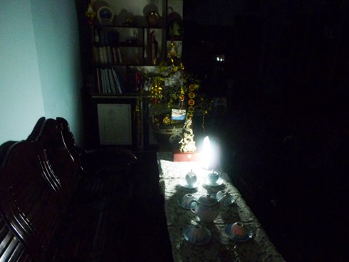 Đà Nẵng: Bong bóng bay gây mất điện trên diện rộng