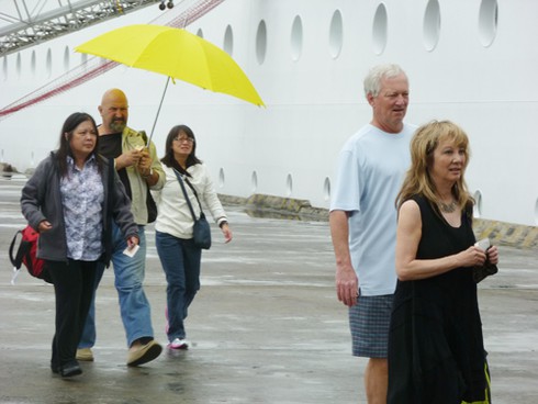 Gần 2.000 du khách quốc tế `xông đất` Đà Nẵng